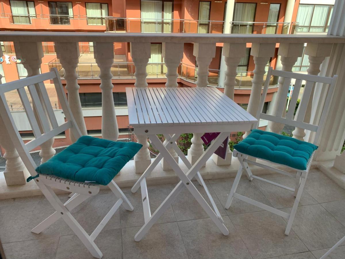 Valencia Gardens Deluxe Apartments Nesebyr Zewnętrze zdjęcie