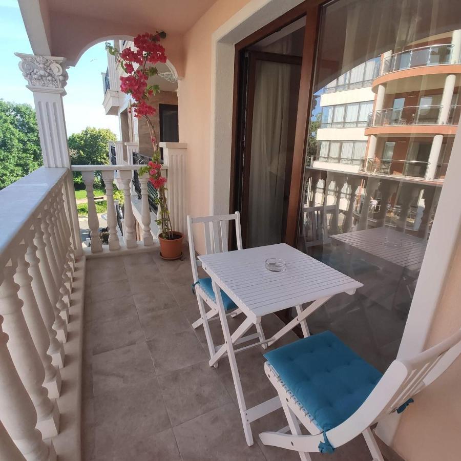 Valencia Gardens Deluxe Apartments Nesebyr Zewnętrze zdjęcie
